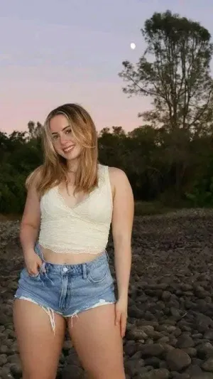 Delilah22, 22 years old from Germany