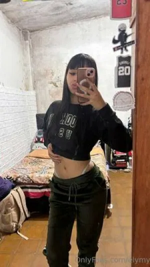 Linda22Fkkxjhfgl, 23 years old from United Arab Emirates