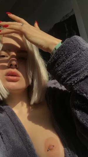 Anjelava750, 23 years old from United States