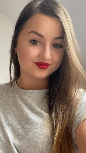 jennyviviax312x, 25 years old from United States