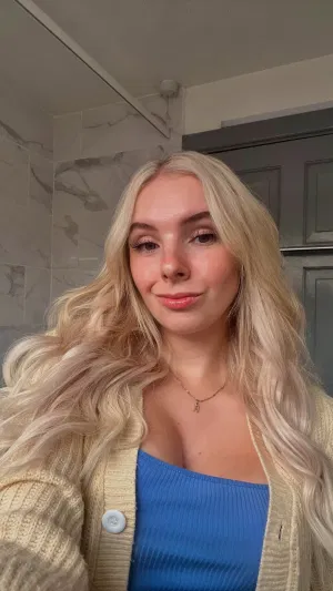 jennyviviax335x, 25 years old from United States