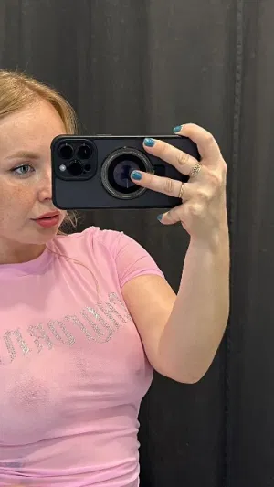 Leonalupi789, 23 years old from United States
