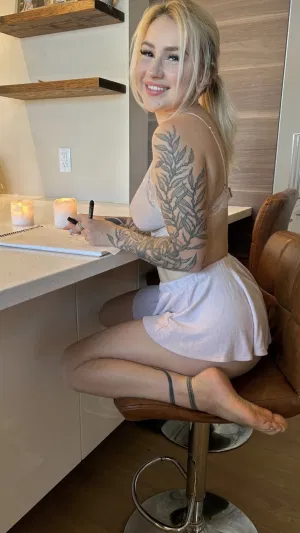 Luellawantsyou, 29 years old from United States