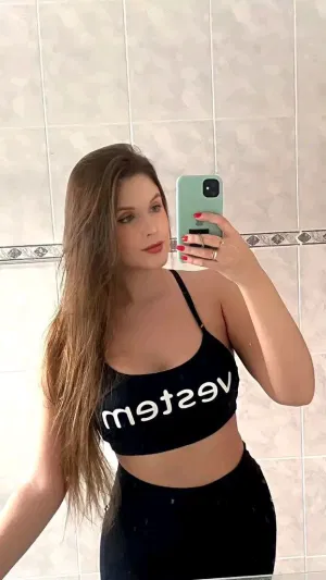 etrfet45edf, 28 years old from United Kingdom