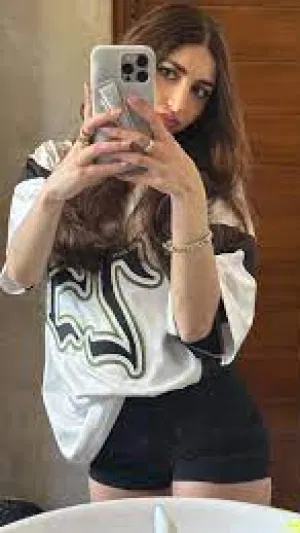 Estrella210XF, 21 years old from Sweden