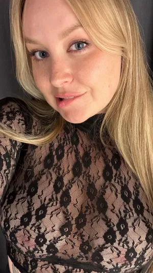 Lupi, 22 years old from United States