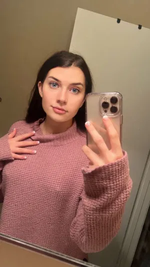 alinat77gr, 21 years old from United States