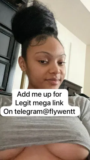 Jeenas, 18 years old from Australia