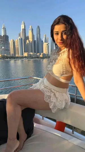fsewr3w, 28 years old from Canada
