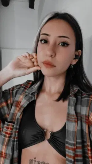 Doli55433, 21 years old from United States