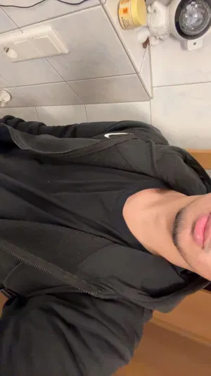 Lori2556, 18 years old from Germany