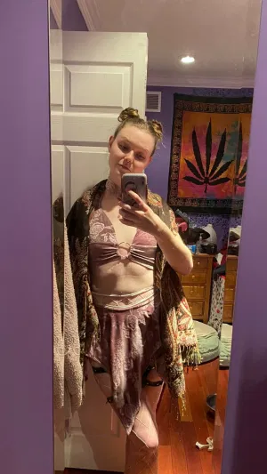 Alichaqu, 22 years old from France