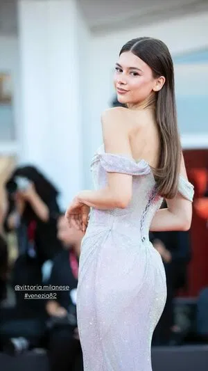 Jolly20xfxsd25, 21 years old from Italy