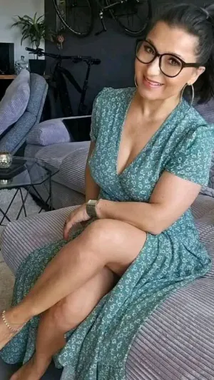 awe2q3e, 28 years old from Canada