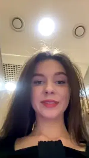 Alice52684, 22 years old from United Kingdom