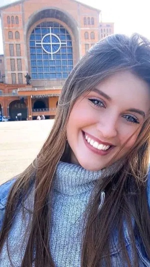 Luna45, 26 years old from France