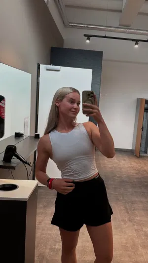 jennyviviax520x, 25 years old from United States