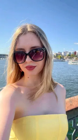 sdfsfd, 23 years old from Canada