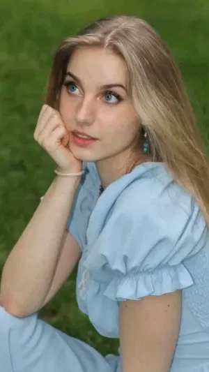 dfrtsg, 24 years old from United States
