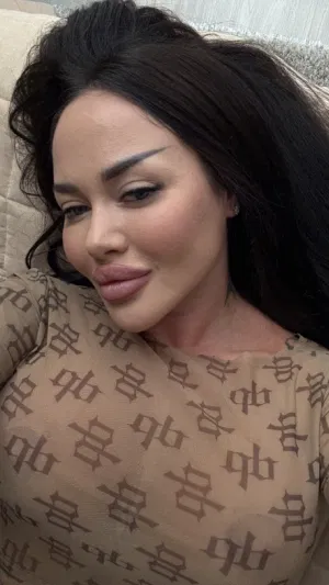 dianasweetxo, 22 years old from United States