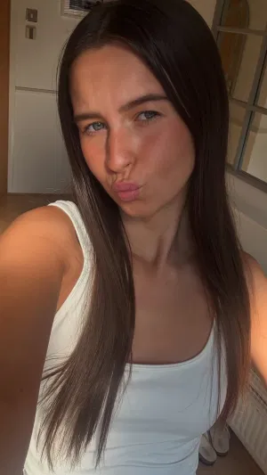 jennyviviax676, 25 years old from United States