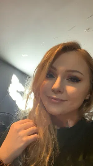 peachylizya34, 22 years old from United States