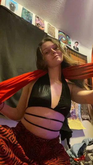 pegife7080, 20 years old from Canada