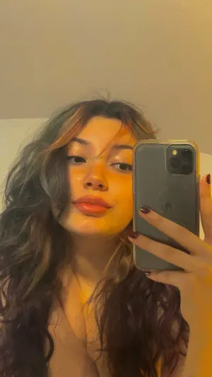 Sarah Queen Ava, 18 years old from United States