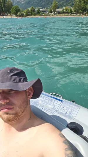 dodoalbi66, 25 years old from Switzerland