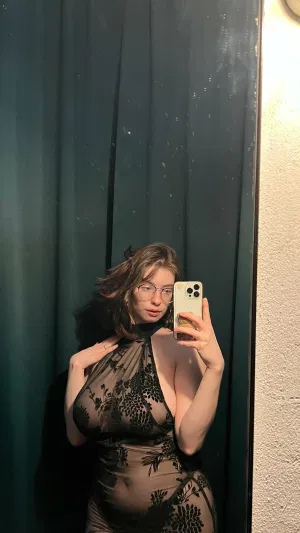 dolorot277, 21 years old from United States