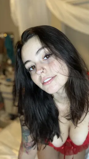 Eliana999's Profile Photo