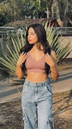 coritoj587, 22 years old from Canada