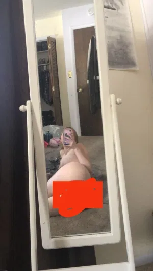 rebecca977's Profile Photo