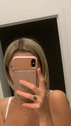 norel12315, 21 years old from United States