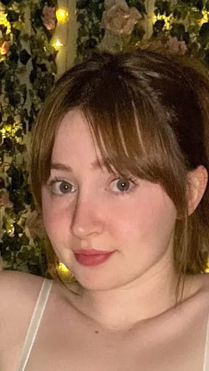 hanato8420, 21 years old from United Kingdom