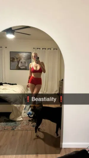 b3ast_, 23 years old from United States