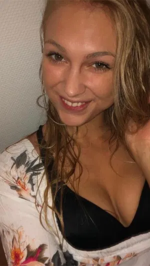 nellyrolly496's Profile Photo