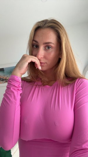 aagnes's Profile Photo