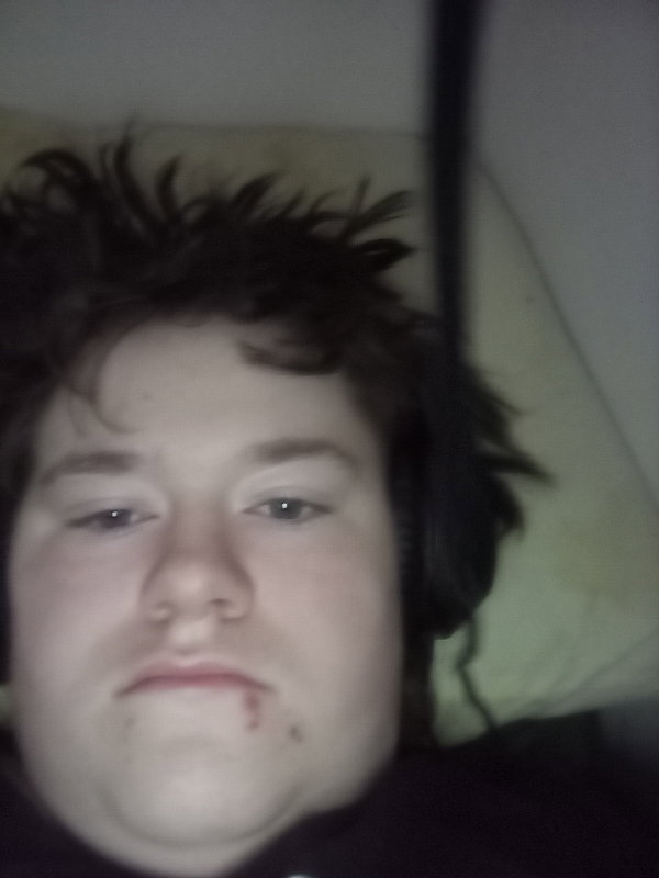 aidenm, 18 years old from Canada