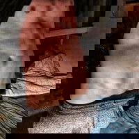 ambrus_punyi55, 18 years old from Hungary