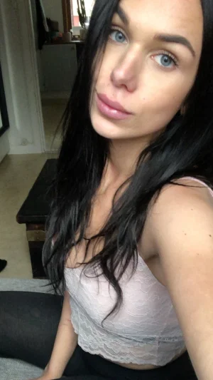 angelax7792's Profile Photo