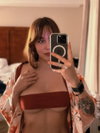 anniewest043