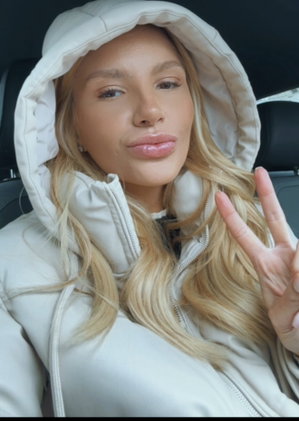 arielzee1's Profile Photo