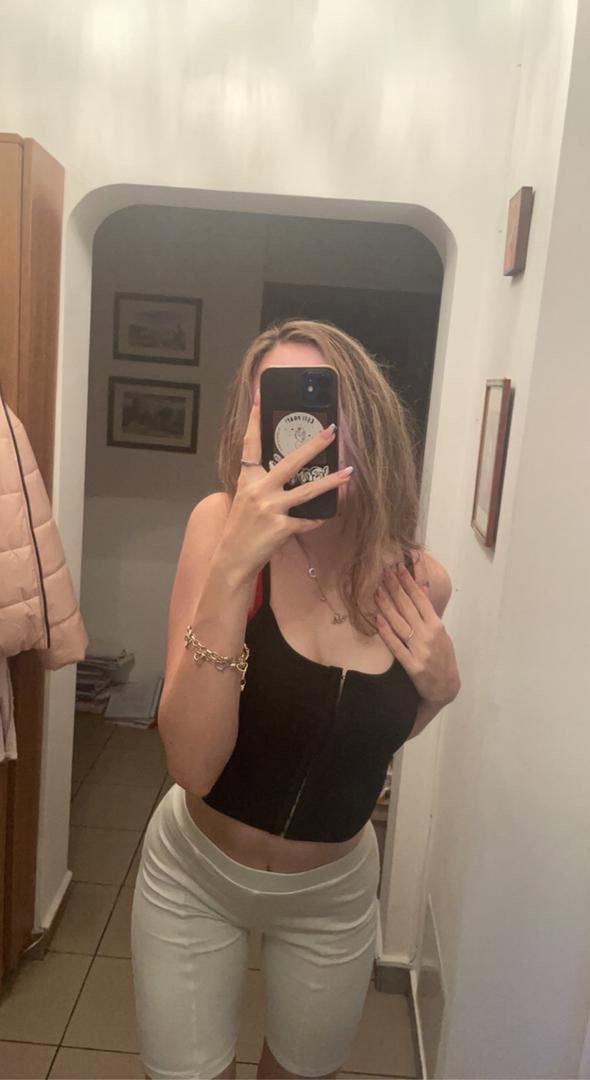 assaijwjehdnsnshwh's Profile Photo