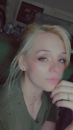 babygabsxx, 25 years old from United States