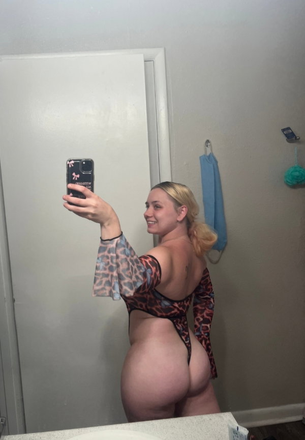 barbiexp, 25 years old from United States