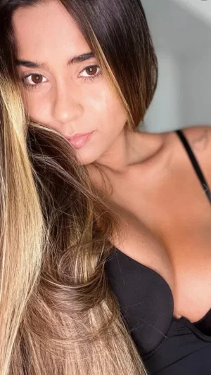 bhwtyrvj's Profile Photo