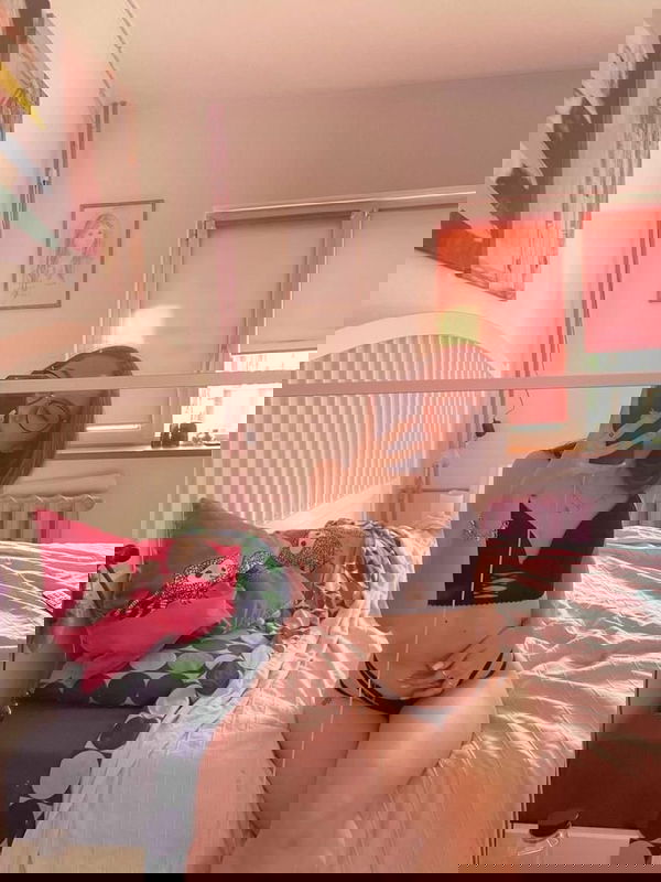 bipegal555, 21 years old from United Kingdom