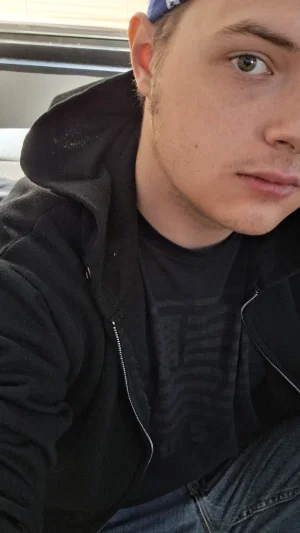 blazin0n11's Profile Photo