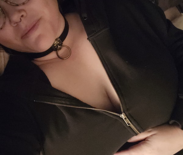 bratty_b32, 35 years old from United States